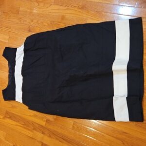 22W Sleeveless Sheath Dress